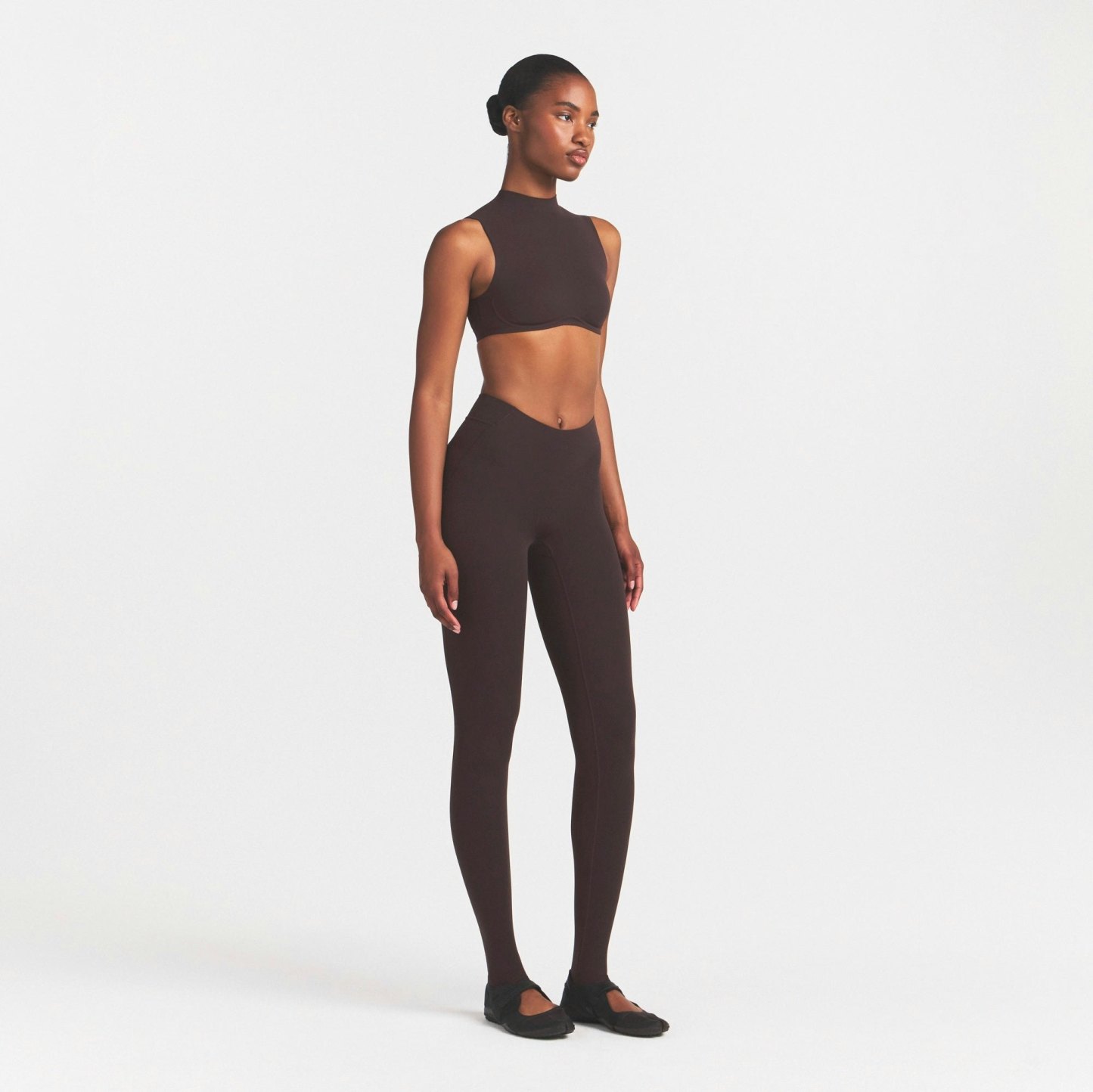 NikeSKIMS STUDIO STRETCH DIPPED 29" LEGGING - DARK ROAST - image 8