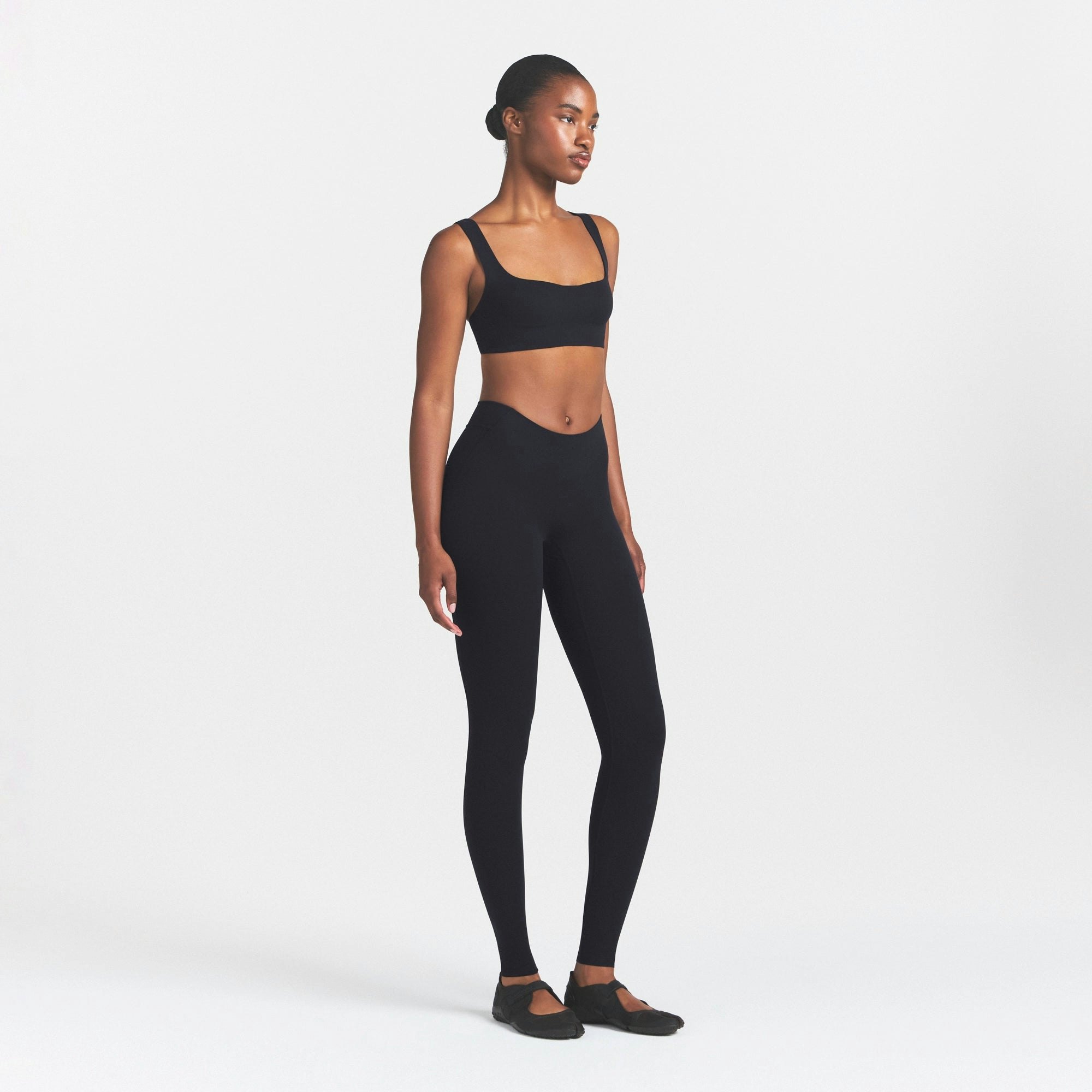 NikeSKIMS STUDIO STRETCH DIPPED 29" LEGGING - OBSIDIAN - image 18