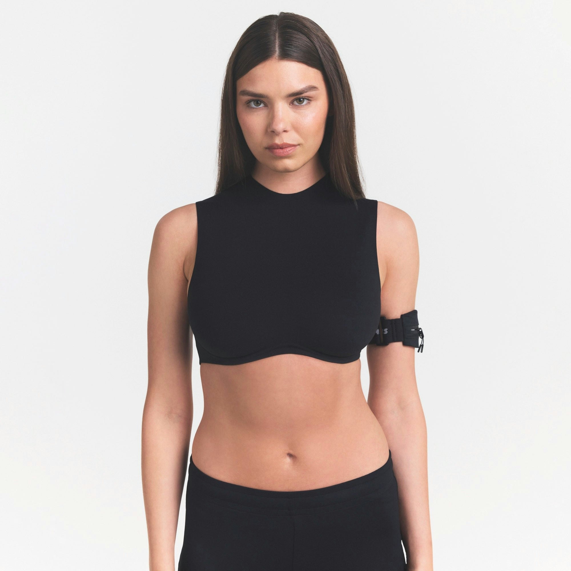 NikeSKIMS STUDIO STRETCH MOCK NECK BRA TOP - OBSIDIAN - image 7