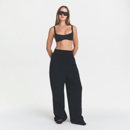 NikeSKIMS STUDIO STRETCH SEAM FRONT MICRO BRA - OBSIDIAN - image 12