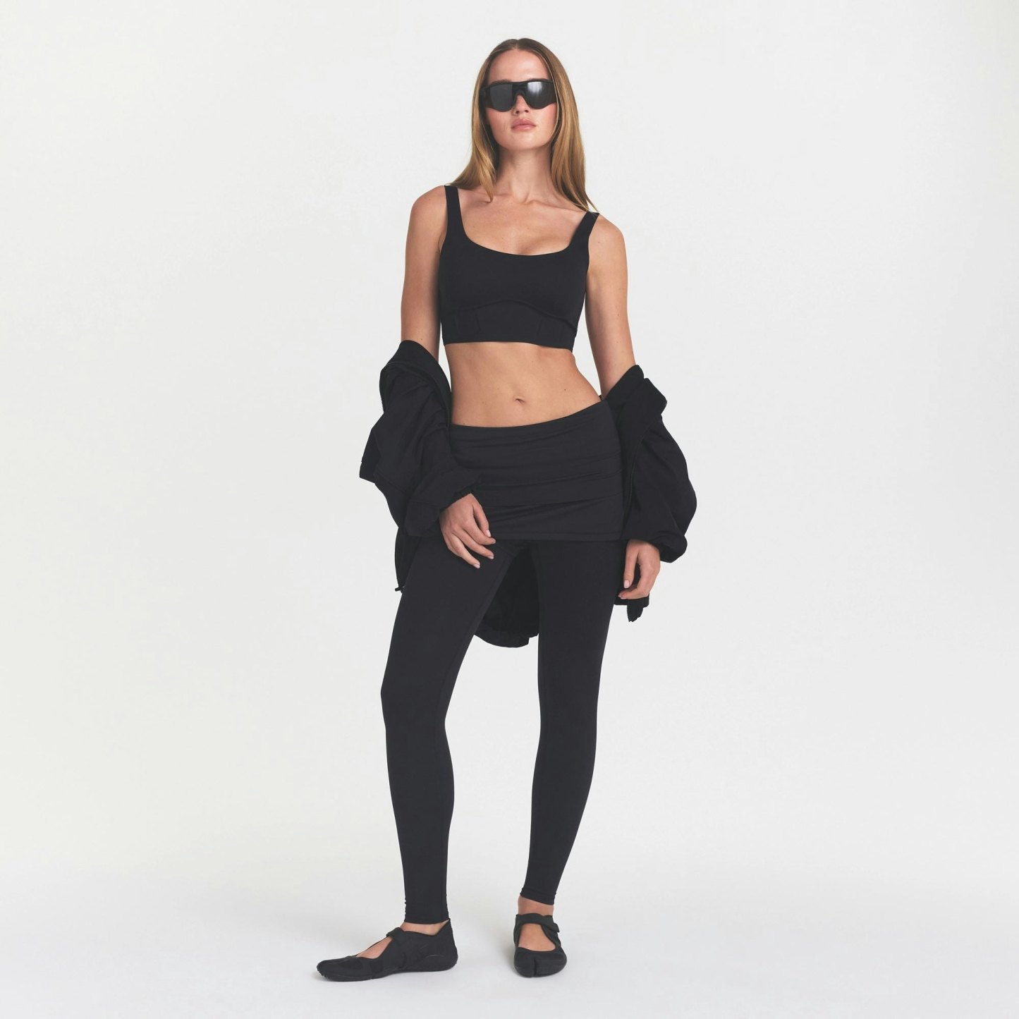 NikeSKIMS MATTE LONGLINE CORSET BRA - OBSIDIAN - image 5