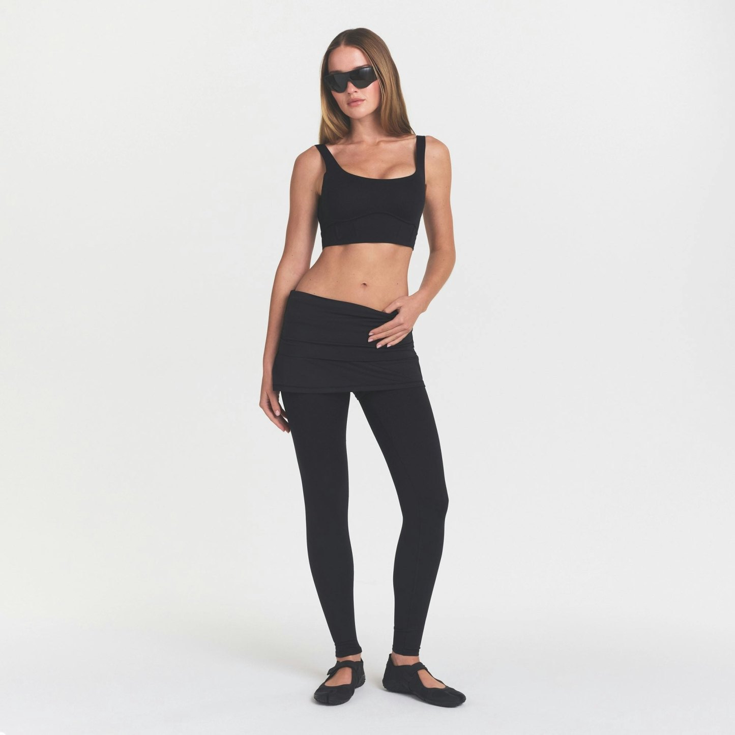 NikeSKIMS MATTE LONGLINE CORSET BRA - OBSIDIAN