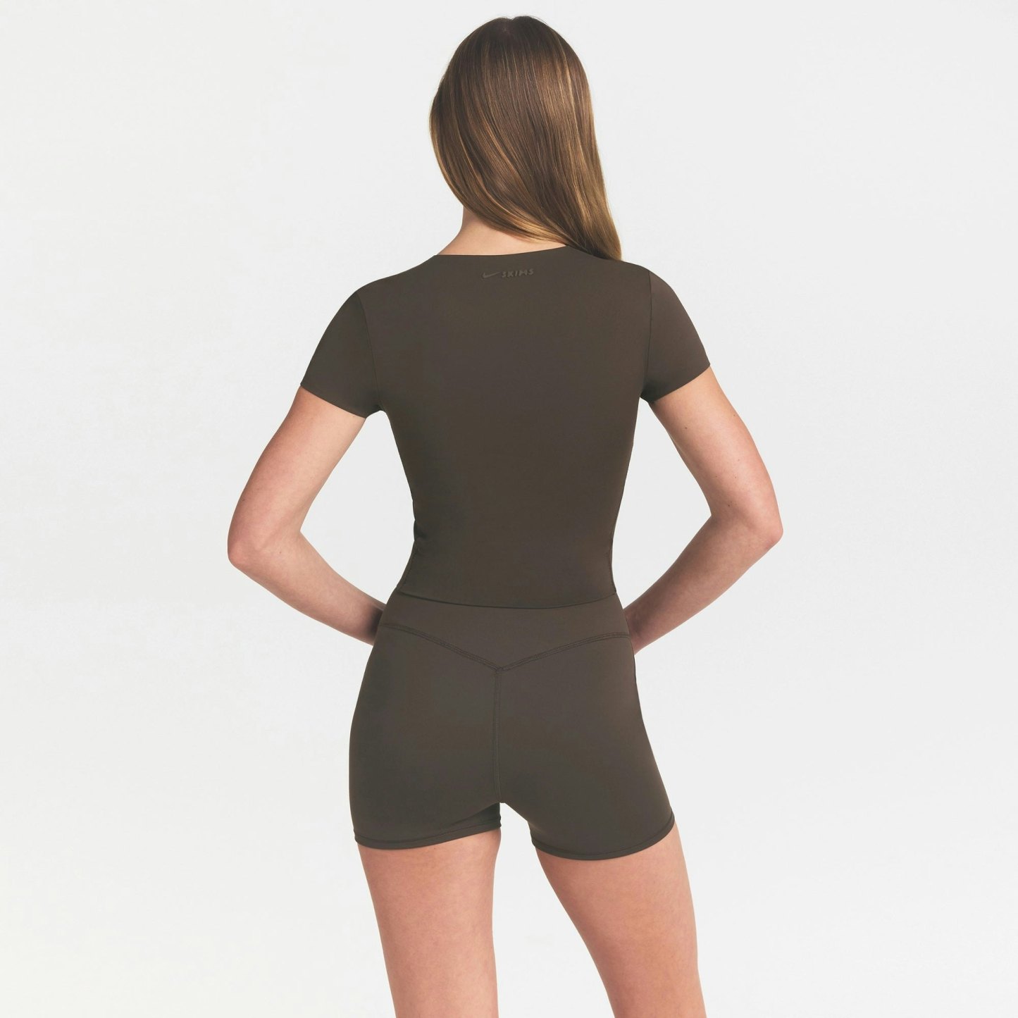 NikeSKIMS MATTE CROPPED CORSET TEE - DARK SEPIA - image 15