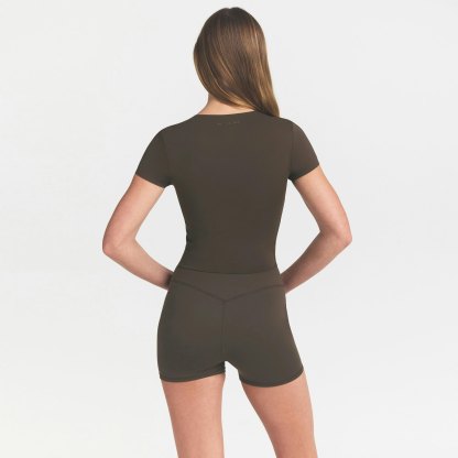 NikeSKIMS MATTE CROPPED CORSET TEE - DARK SEPIA - image 15