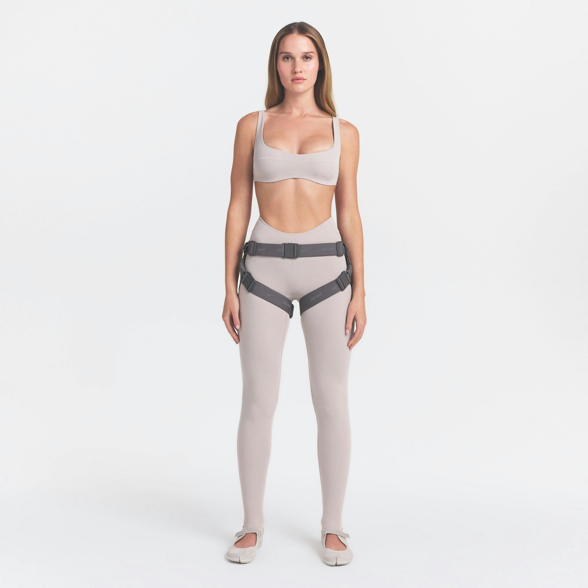 NikeSKIMS ACCESSORIES HARNESS WAISTPACK - ARMOR