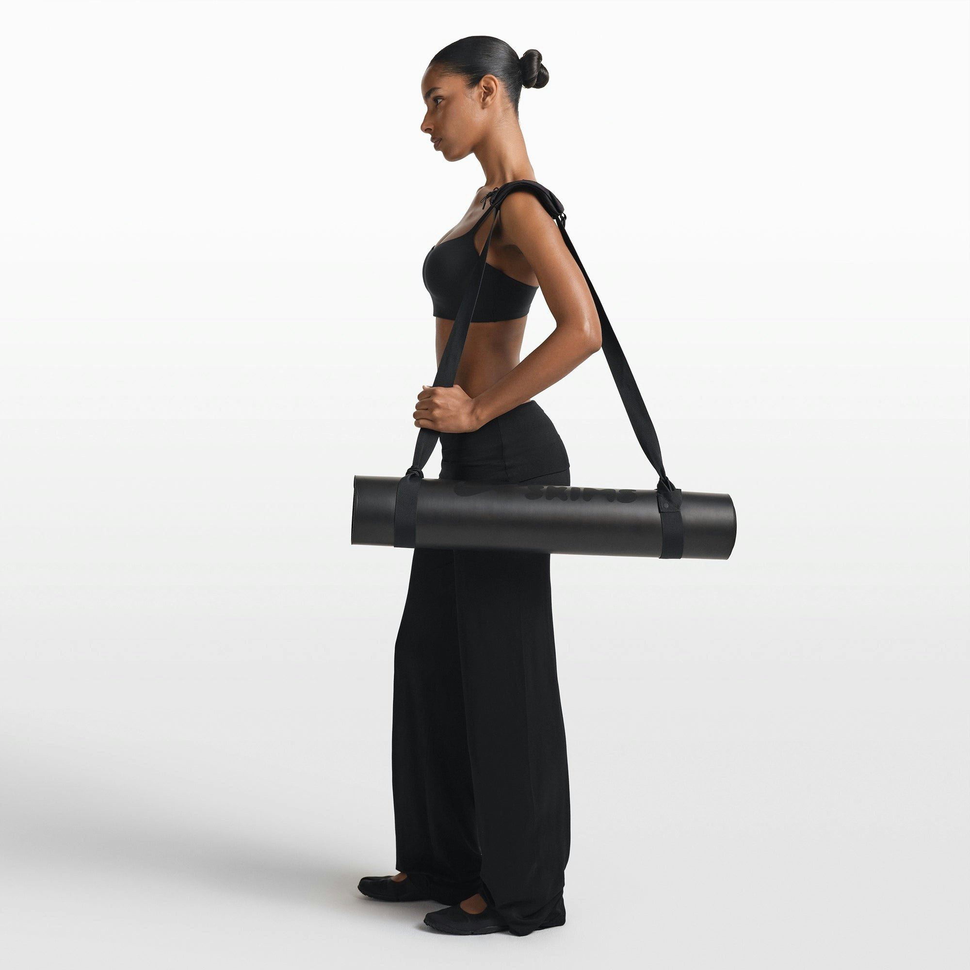 NikeSKIMS ACCESSORIES YOGA MAT STRAP - OBSIDIAN