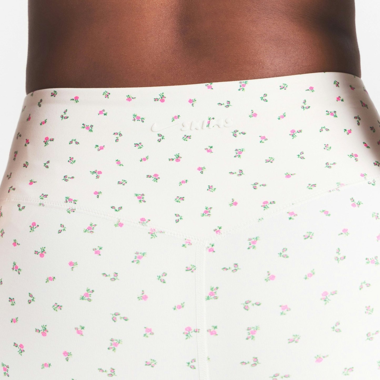 NikeSKIMS MATTE 5" BIKER SHORT - DITSY FLORAL PRINT - image 48