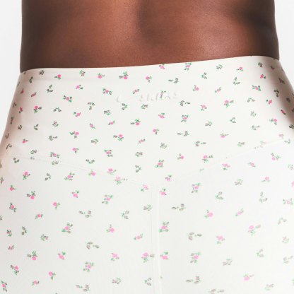 NikeSKIMS MATTE 5" BIKER SHORT - DITSY FLORAL PRINT - image 48