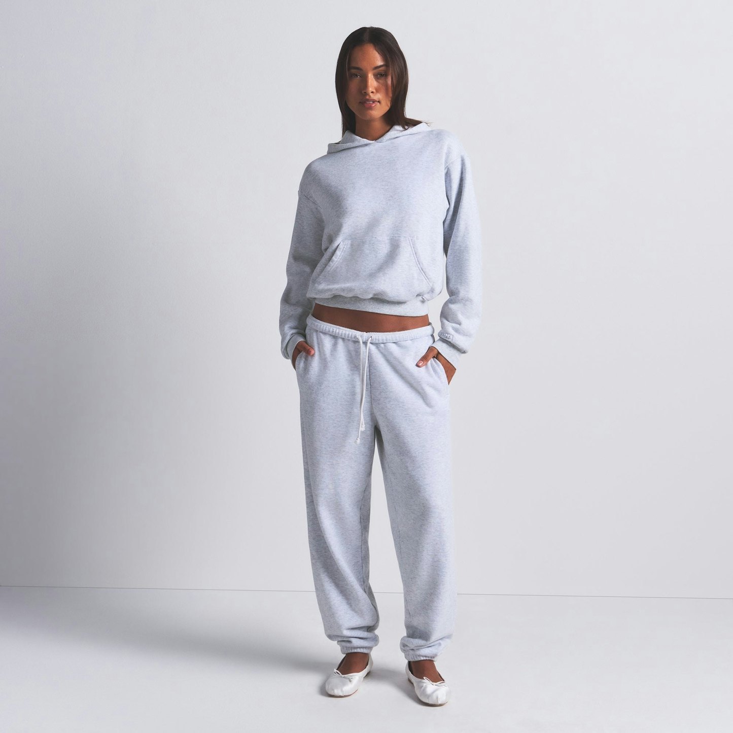 COTTON FLEECE CLASSIC JOGGER - LIGHT HEATHER GREY - image 24
