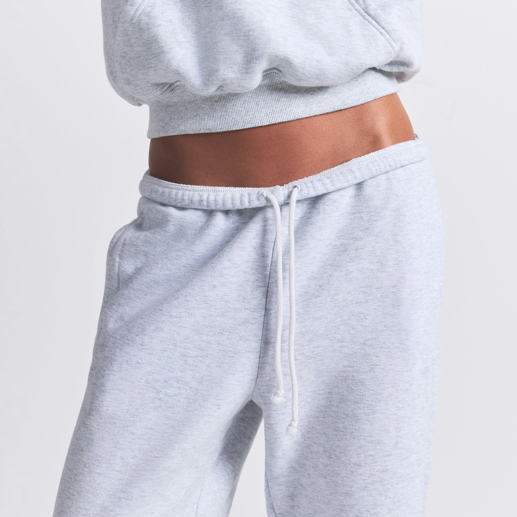 COTTON FLEECE CLASSIC JOGGER - LIGHT HEATHER GREY - image 25
