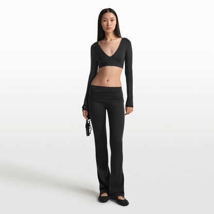 NikeSKIMS MATTE WRAP LONG SLEEVE CROPPED TOP - OBSIDIAN