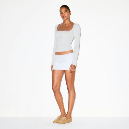 COTTON JERSEY SCOOP NECK LONG SLEEVE TOP - LIGHT HEATHER GREY - image 3
