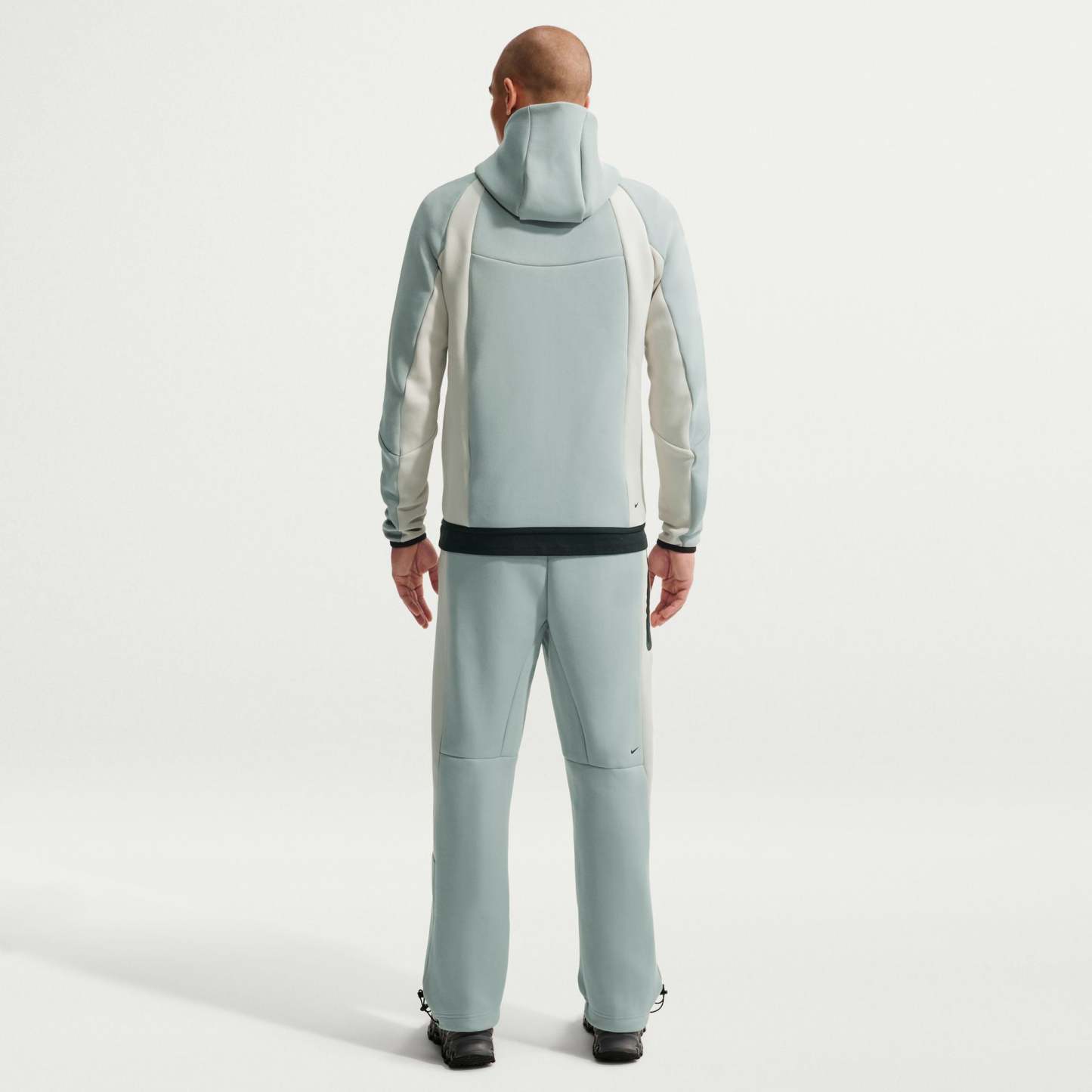 Nike Tech Men's Colour-Block Open-Hem Fleece Trousers - Light Pumice/Light Bone/Black/Black