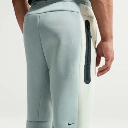 Nike Tech Men's Colour-Block Open-Hem Fleece Trousers - Light Pumice/Light Bone/Black/Black