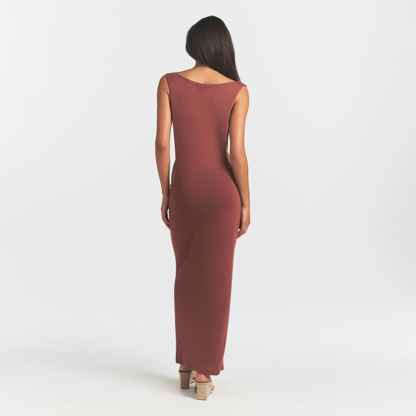 SMOOTH LAYERS CUT OUT LONG DRESS - HENNA - image 4