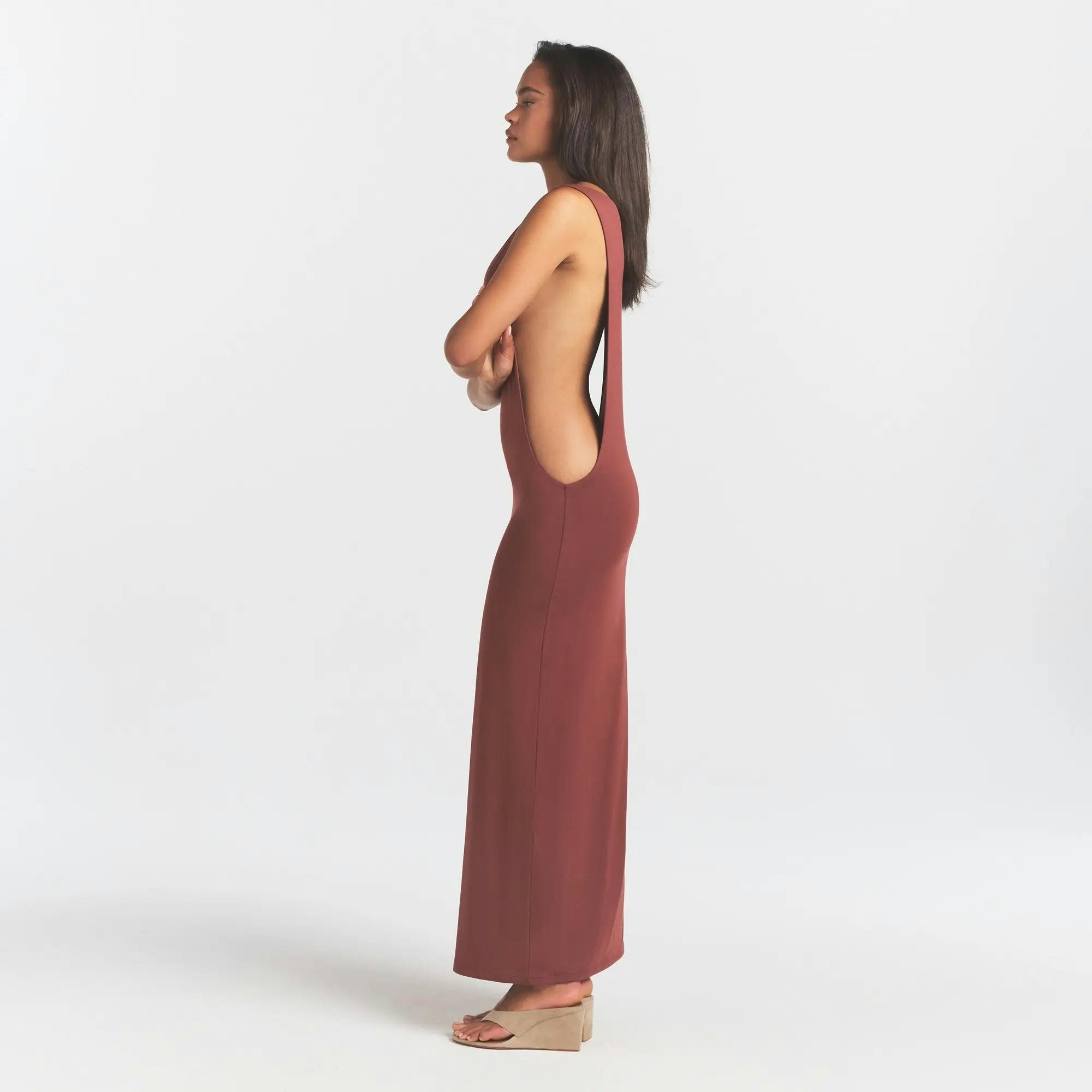 SMOOTH LAYERS CUT OUT LONG DRESS - HENNA