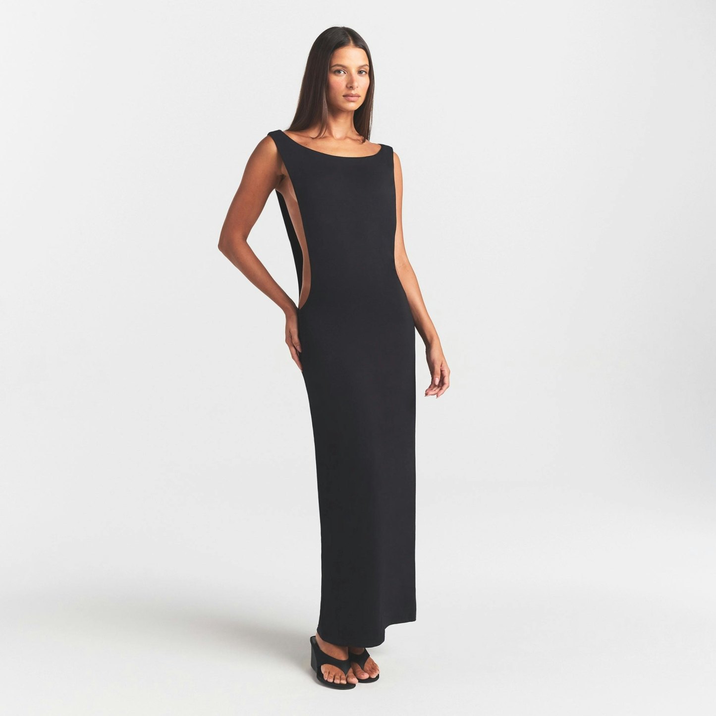 SMOOTH LAYERS CUT OUT LONG DRESS - OBSIDIAN - image 8