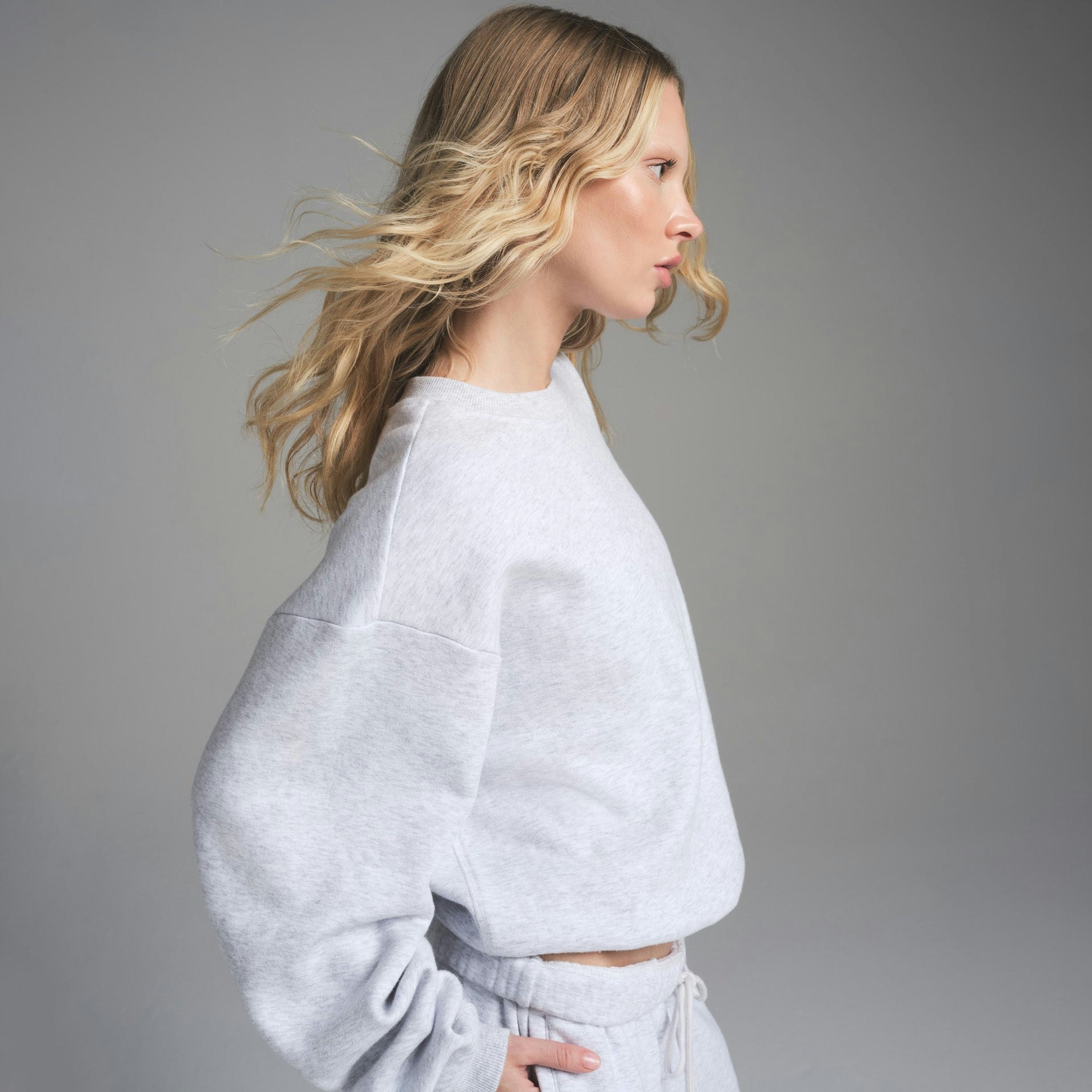 COTTON FLEECE CLASSIC CREWNECK - LIGHT HEATHER GREY - image 29