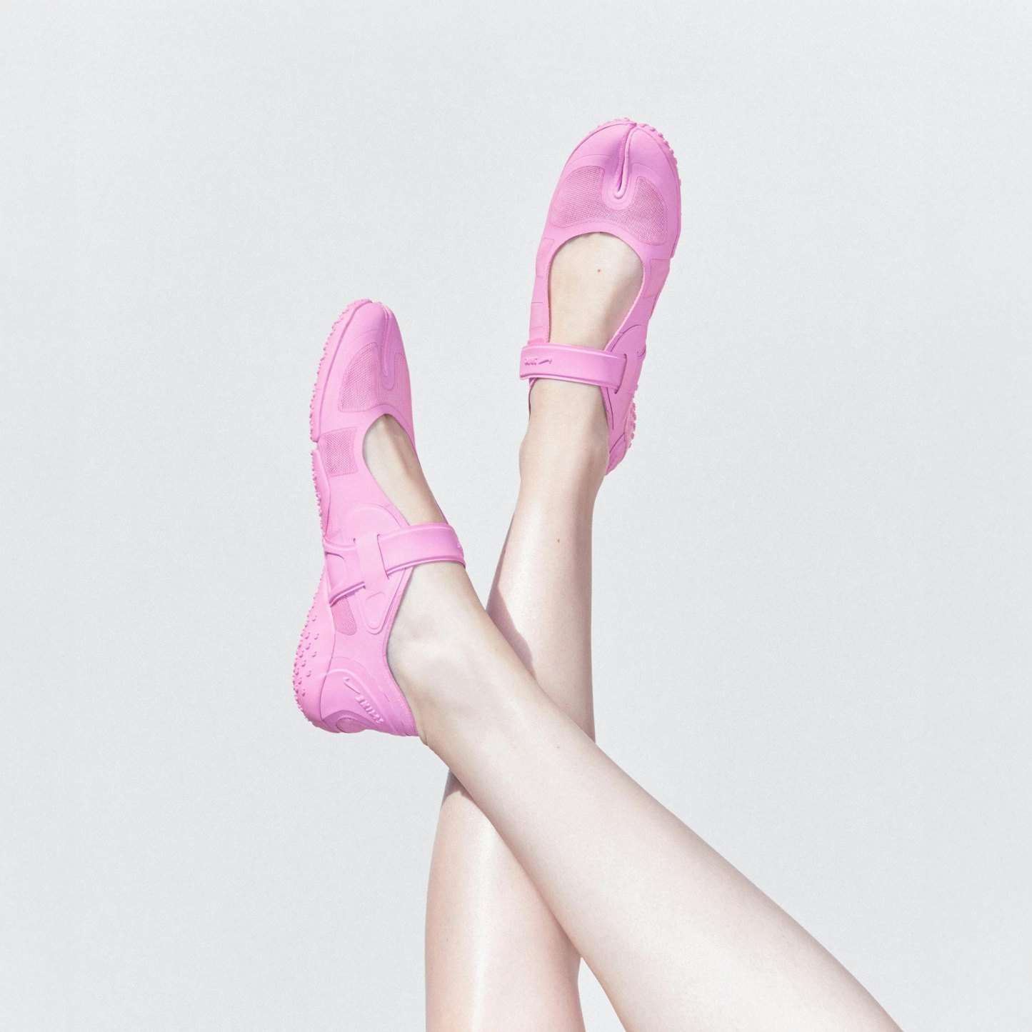 NikeSKIMS FOOTWEAR RIFT MESH - PSYCHIC PINK - image 2