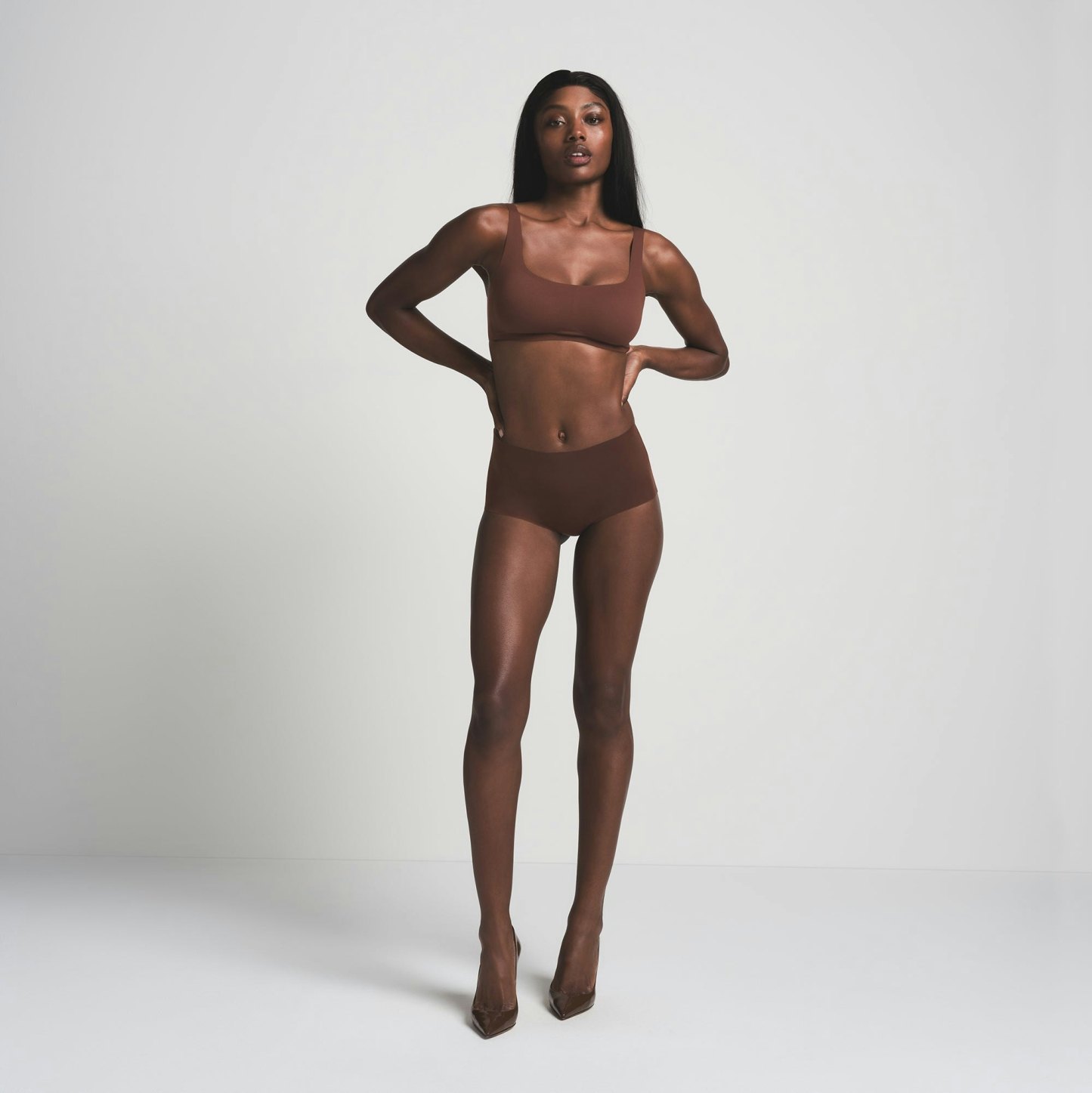 NAKED BOY SHORT - COCOA