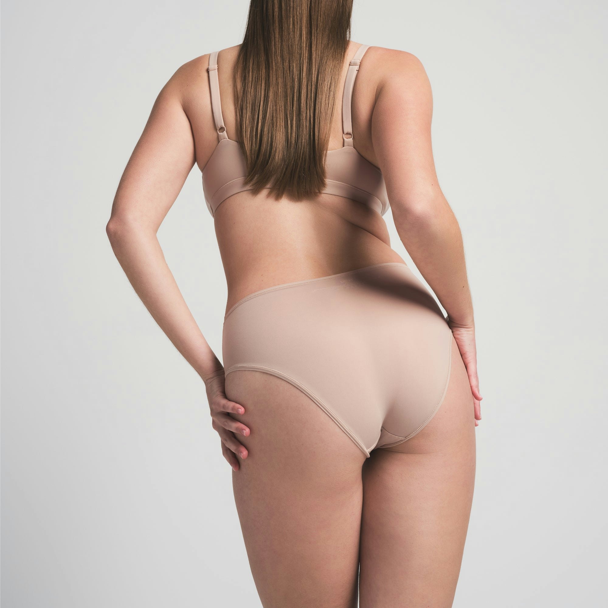 FITS EVERYBODY BRIEF - MICA