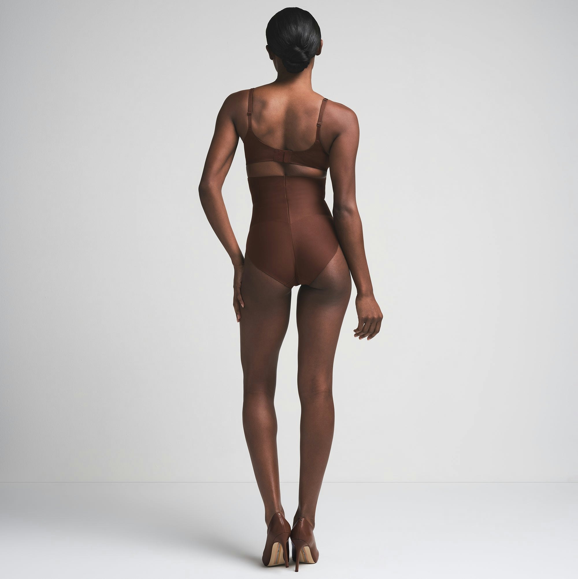 SKIMS BODY CORE SCULPT HIGH-WAISTED BRIEF - COCOA