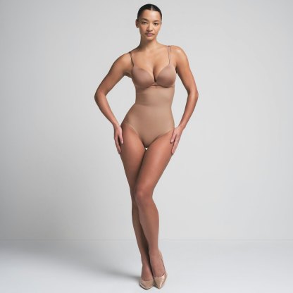 SKIMS BODY CORE SCULPT HIGH-WAISTED BRIEF - SIENNA