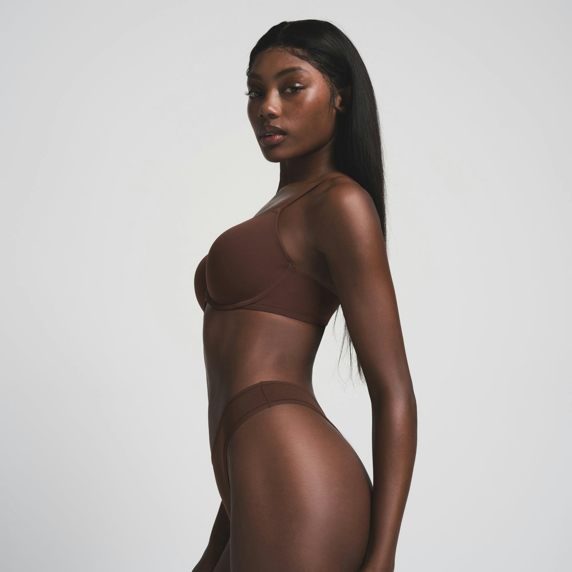 FITS EVERYBODY DIPPED FRONT THONG - COCOA
