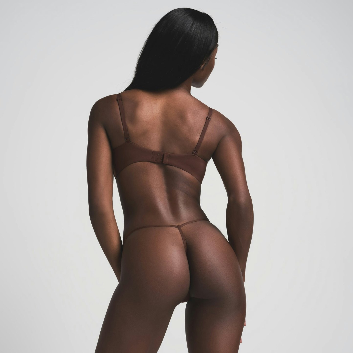 FITS EVERYBODY T-STRING THONG - COCOA