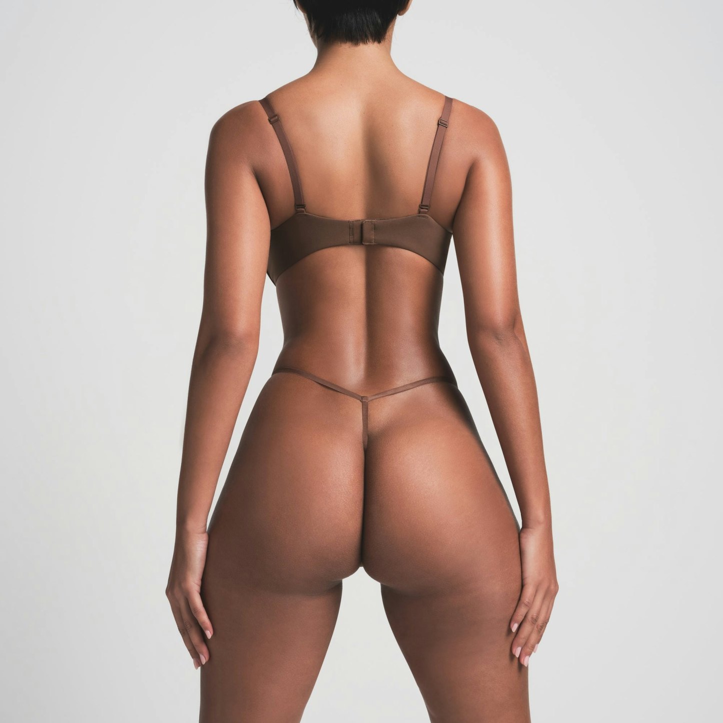 FITS EVERYBODY T-STRING THONG - JASPER