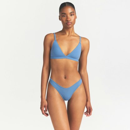 FITS EVERYBODY DIPPED FRONT THONG - ARCTIC