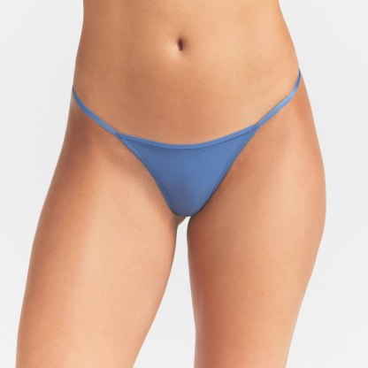 FITS EVERYBODY T-STRING THONG - ARCTIC