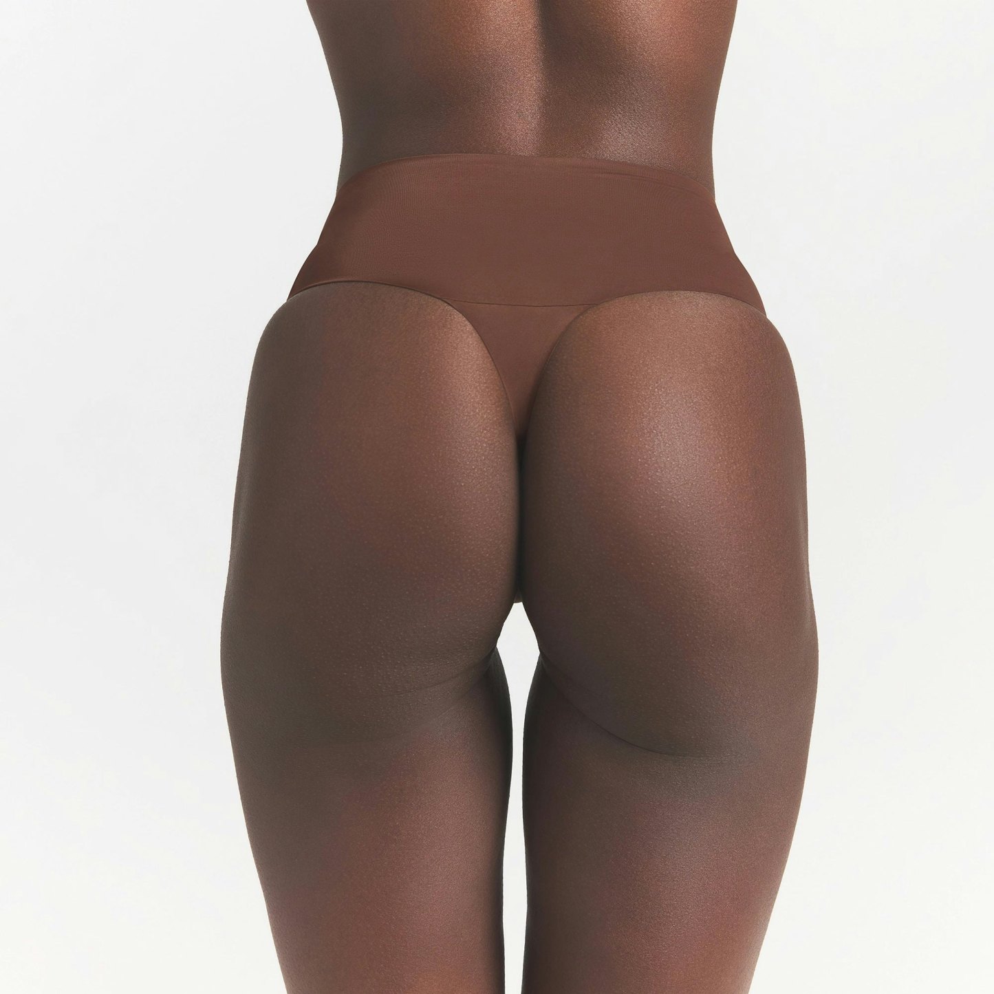 SMOOTHING INTIMATES HIGH-WAISTED THONG - COCOA