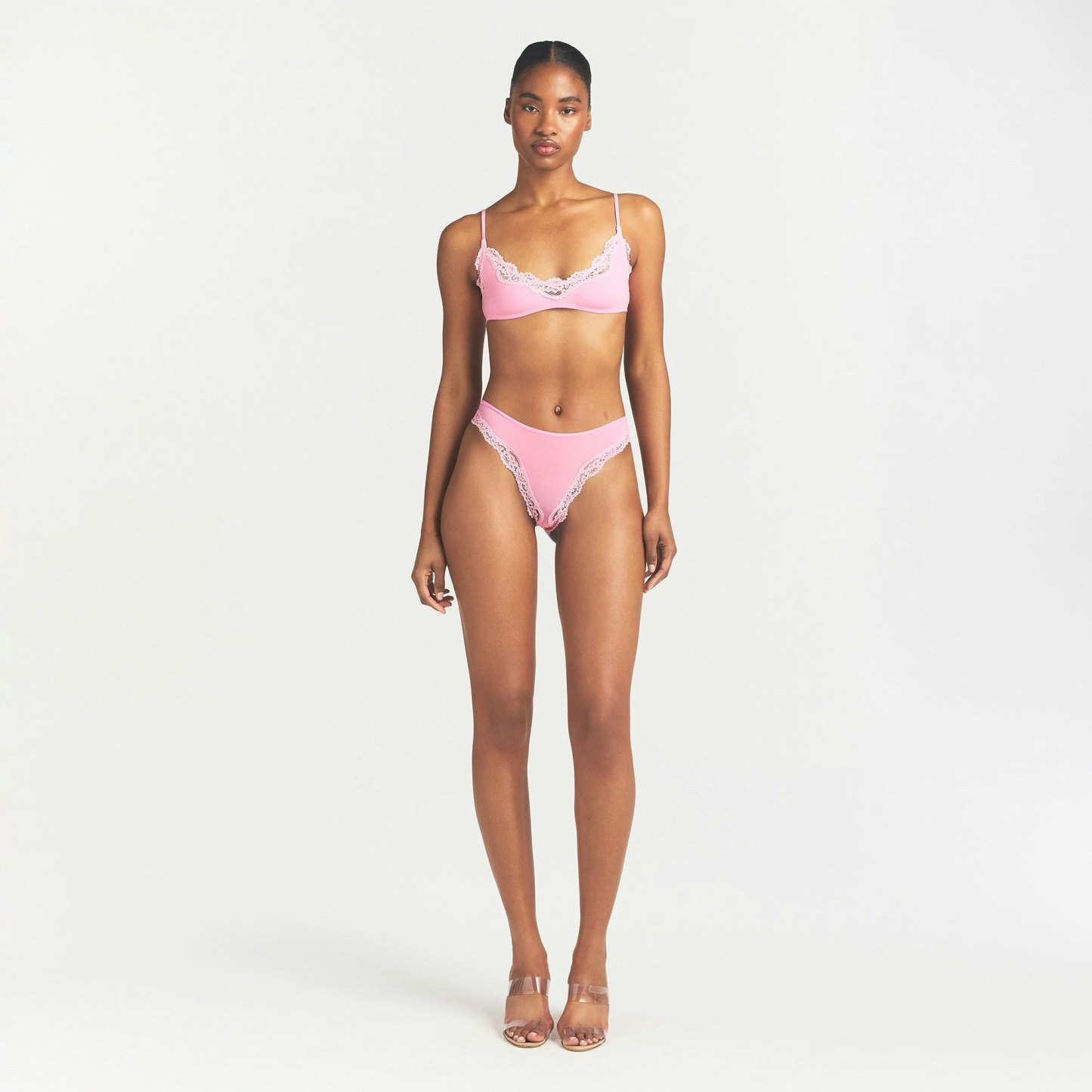 FITS EVERYBODY LACE TANGA - BUBBLE GUM TONAL