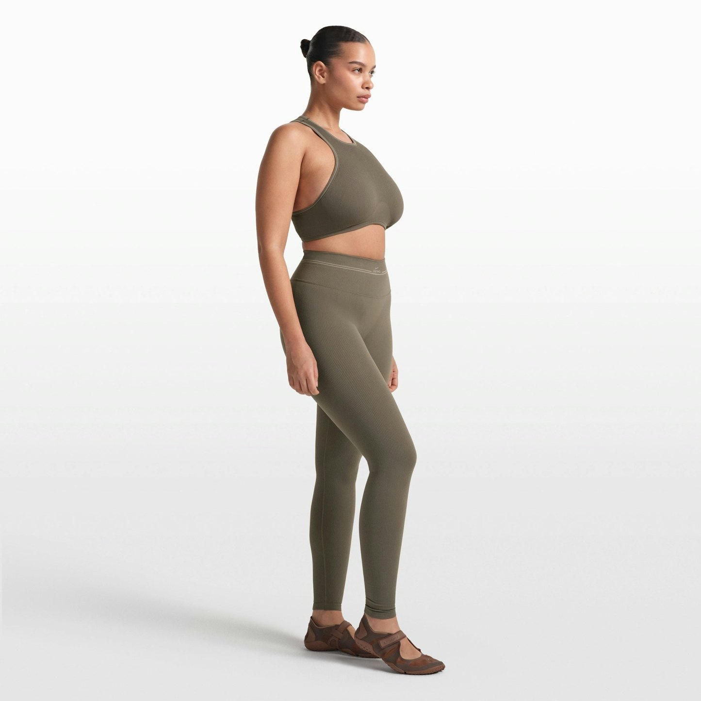 NikeSKIMS RIBBED SEAMLESS 26" LEGGING - DUSTY OAKMOSS - image 23