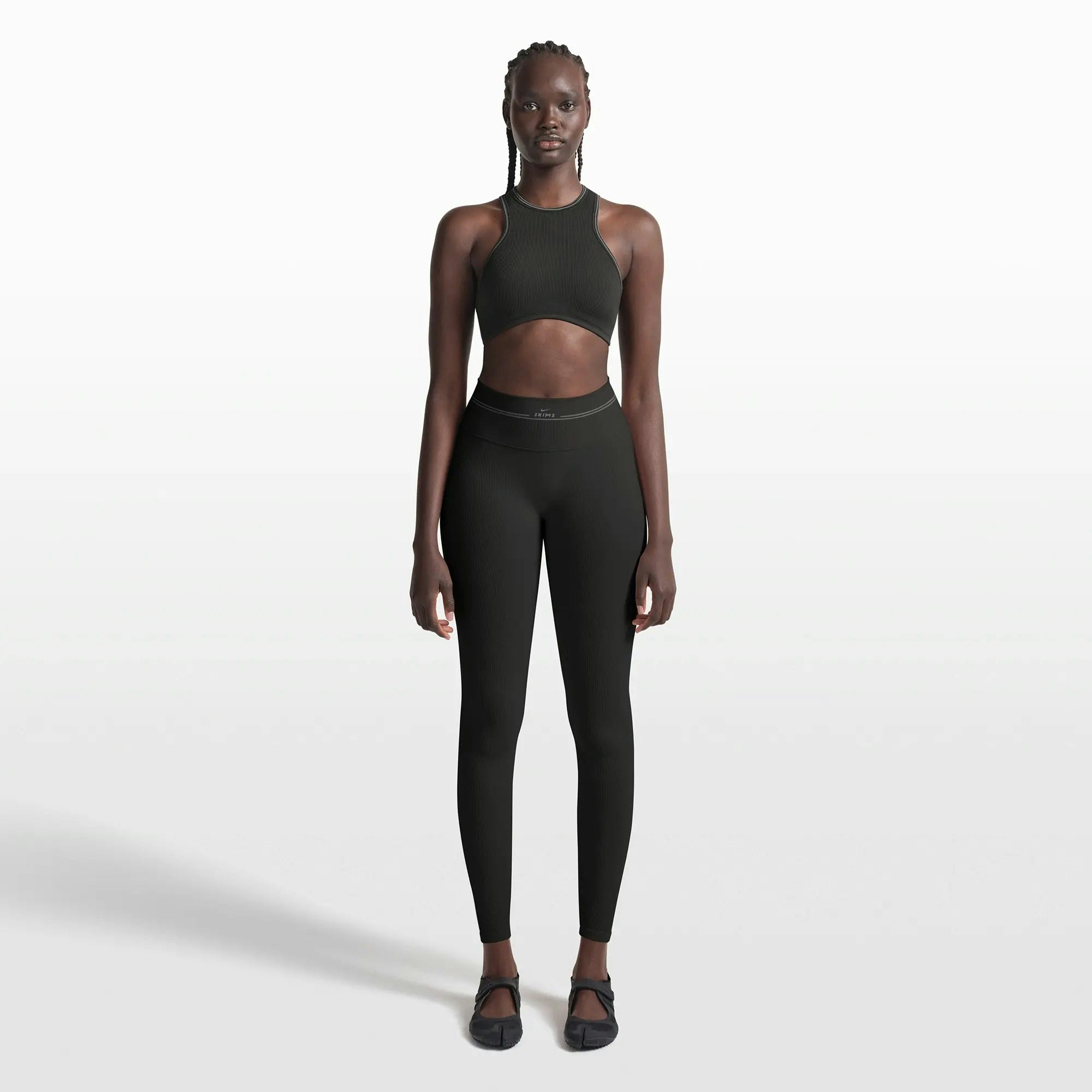 NikeSKIMS RIBBED SEAMLESS 26" LEGGING - OBSIDIAN