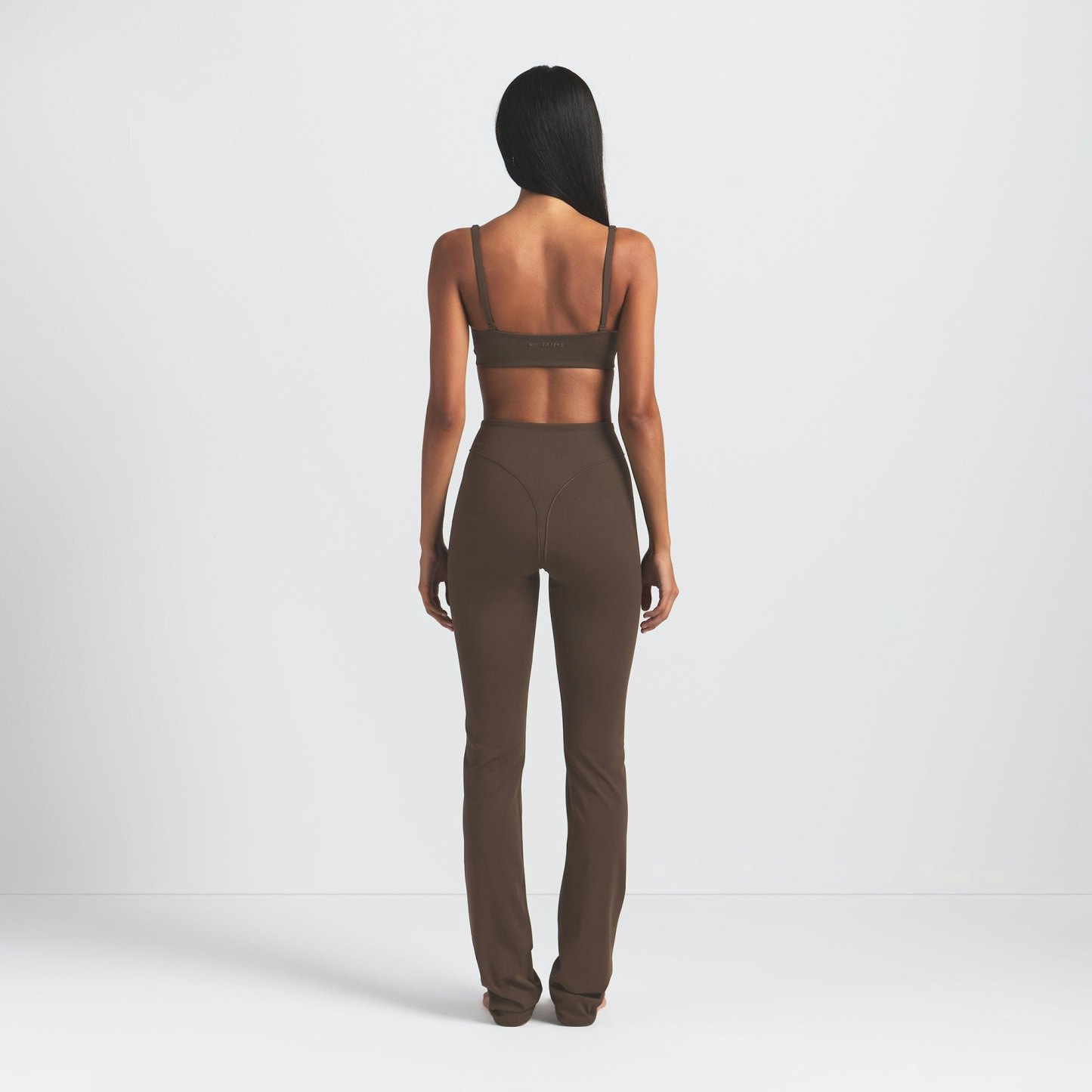 NikeSKIMS MATTE V-LINE 39" STRAIGHT LEGGING - DARK SEPIA - image 9