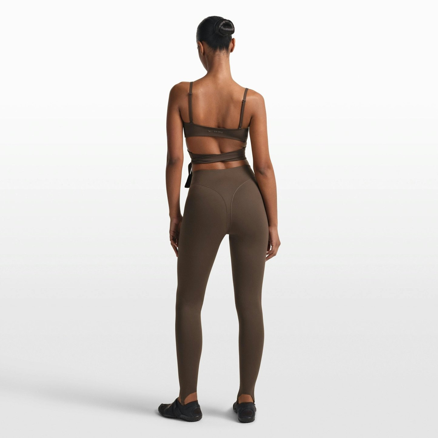 NikeSKIMS MATTE V-LINE STIRRUP LEGGING - DARK SEPIA - image 14