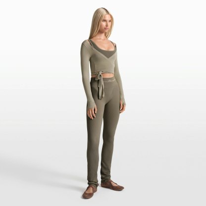 NikeSKIMS RIBBED SEAMLESS 34" STRAIGHT LEGGING - DUSTY OAKMOSS - image 25