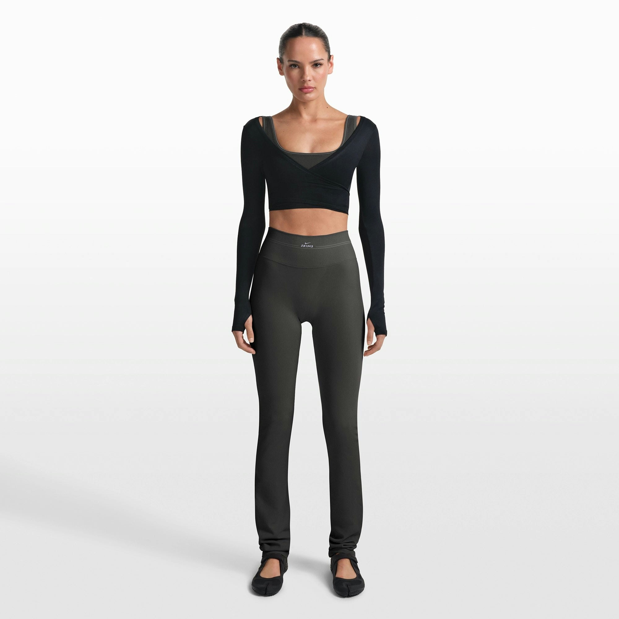 NikeSKIMS RIBBED SEAMLESS 34" STRAIGHT LEGGING - OBSIDIAN