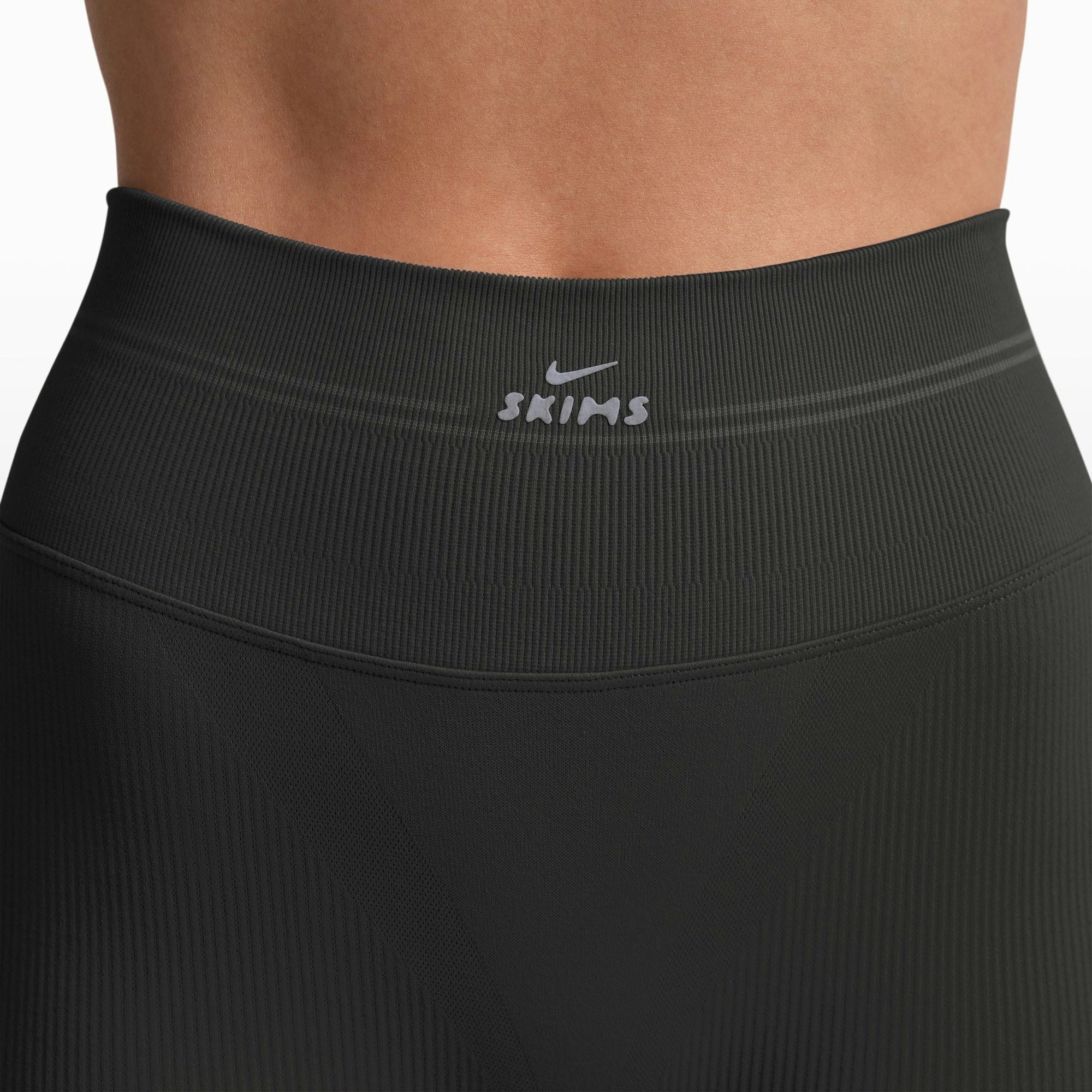 NikeSKIMS RIBBED SEAMLESS 34" STRAIGHT LEGGING - OBSIDIAN - image 3