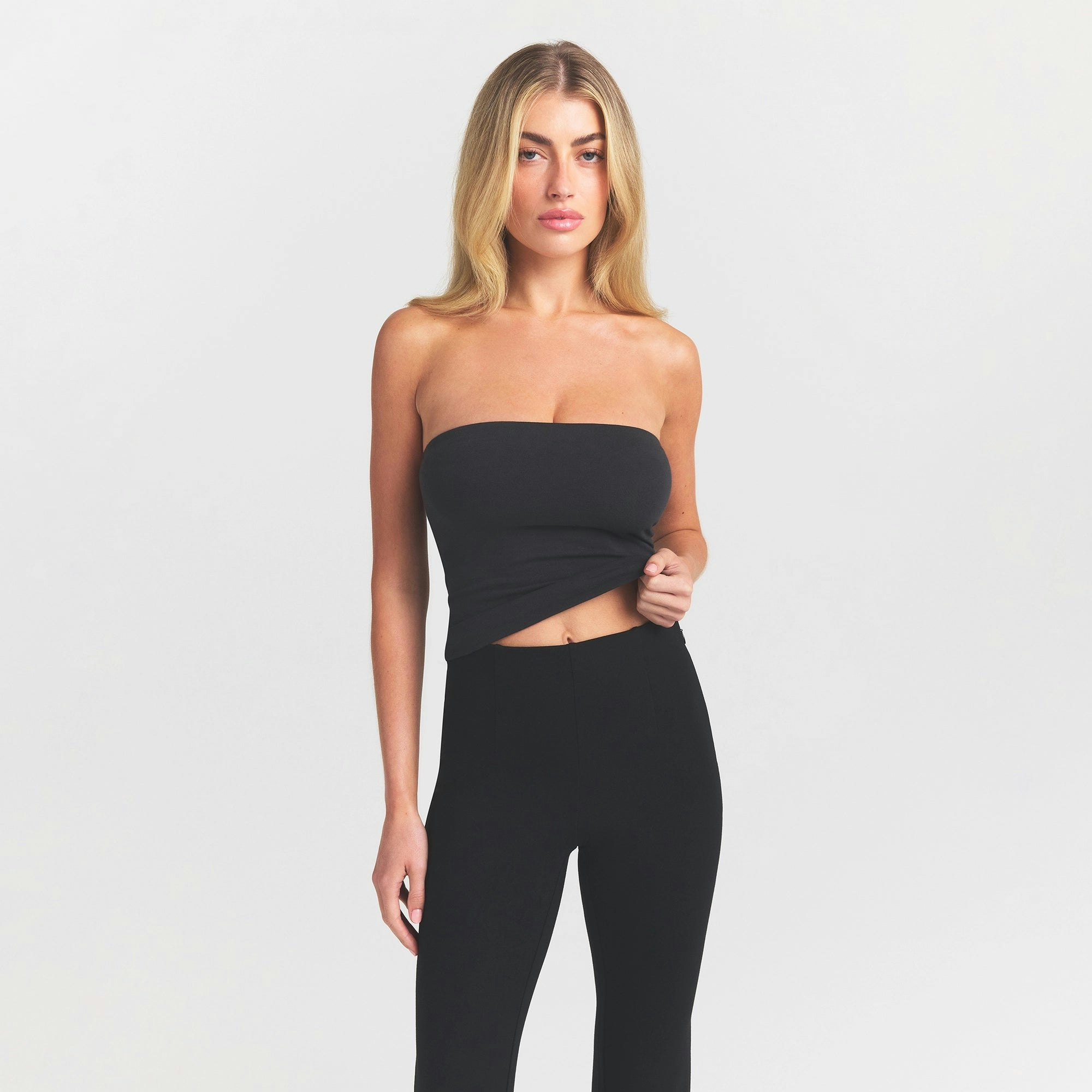 THE ESSENTIAL COLLECTION HIGH-WAISTED CROPPED KICK FLARE PANT - OBSIDIAN - image 2