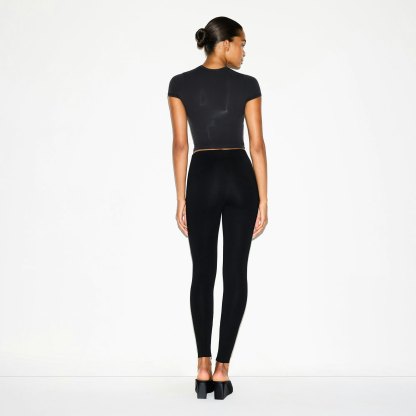 THE ESSENTIAL COLLECTION HIGH-WAISTED LEGGING - OBSIDIAN - image 4