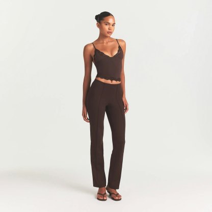 THE ESSENTIAL COLLECTION HIGH-WAISTED PINTUCK STRAIGHT LEG PANT - ESPRESSO - image 7