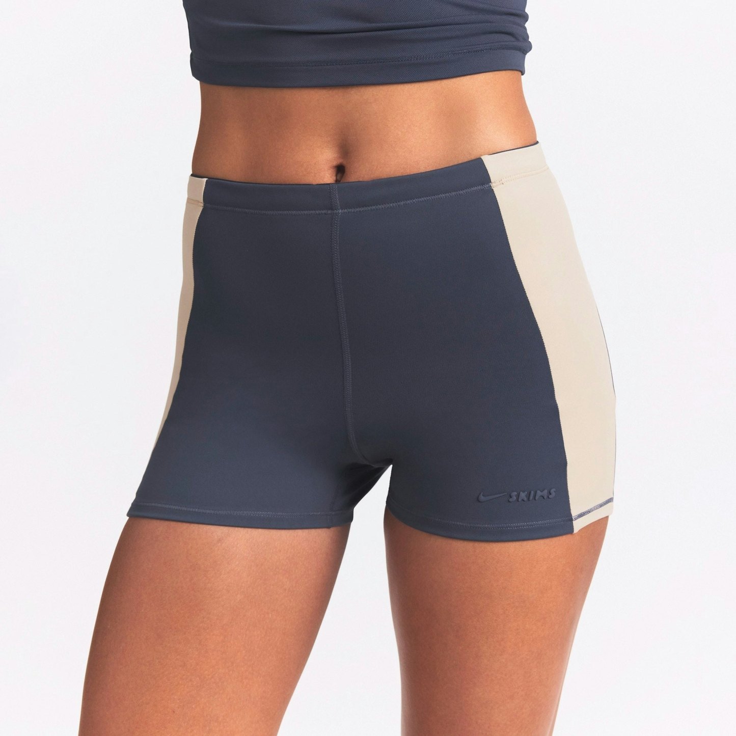 NikeSKIMS MATTE SHINE MIX 2" SHORT - DEEP ROYAL AND STONE - image 7