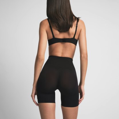 SEAMLESS SCULPT BUTT LIFTING SHORT - ONYX