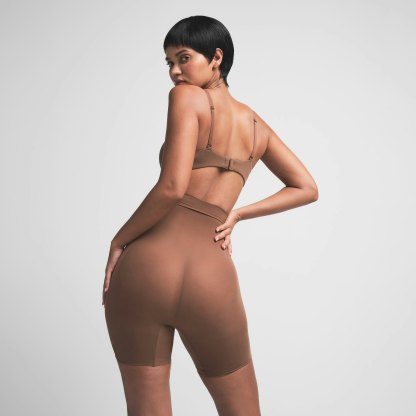 SHEER SEAMLESS HIGH-WAISTED MID THIGH SHORT - JASPER