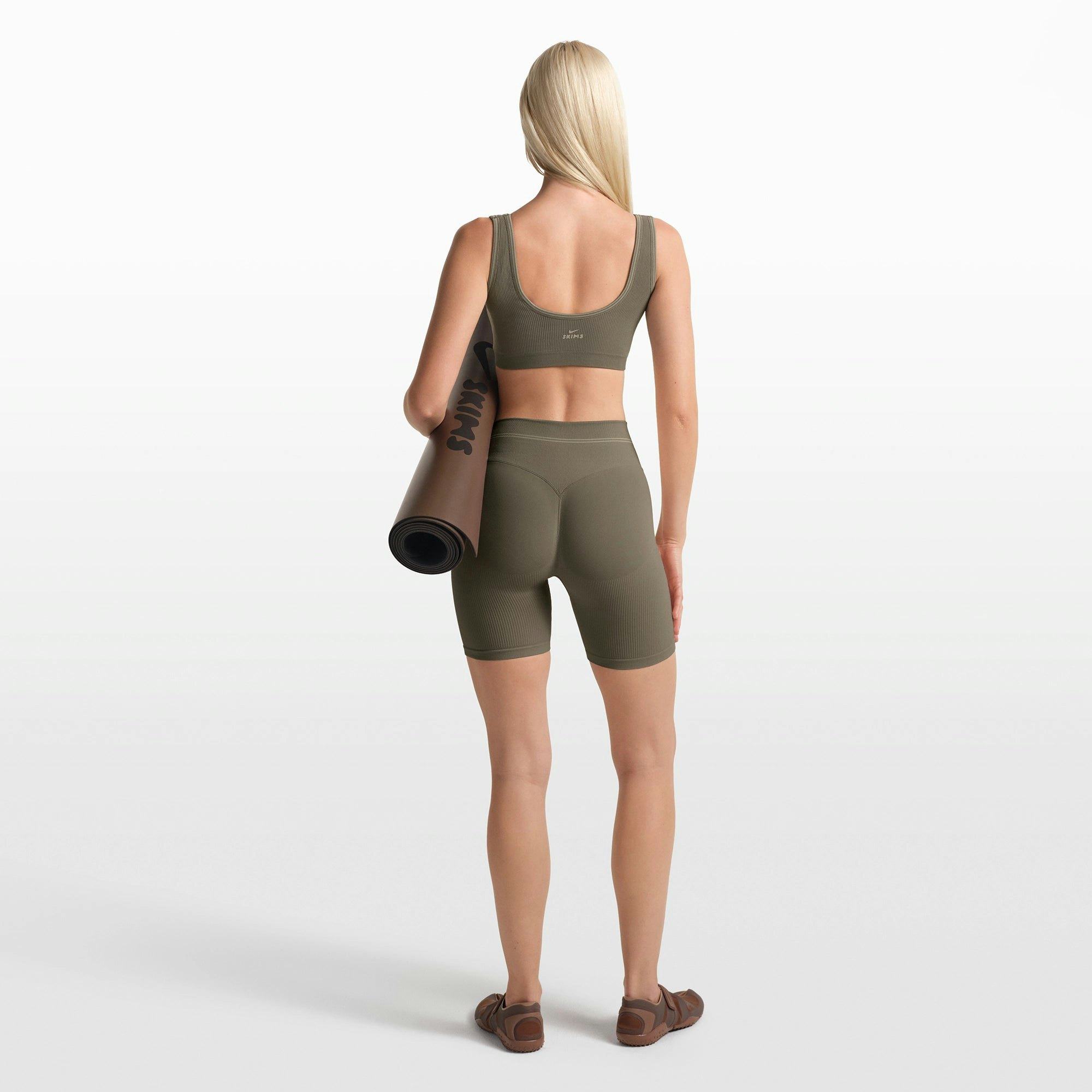 NikeSKIMS RIBBED SEAMLESS 5" BIKER SHORT - DUSTY OAKMOSS - image 26