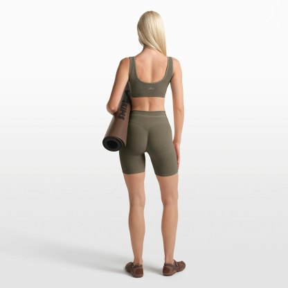 NikeSKIMS RIBBED SEAMLESS 5" BIKER SHORT - DUSTY OAKMOSS - image 26