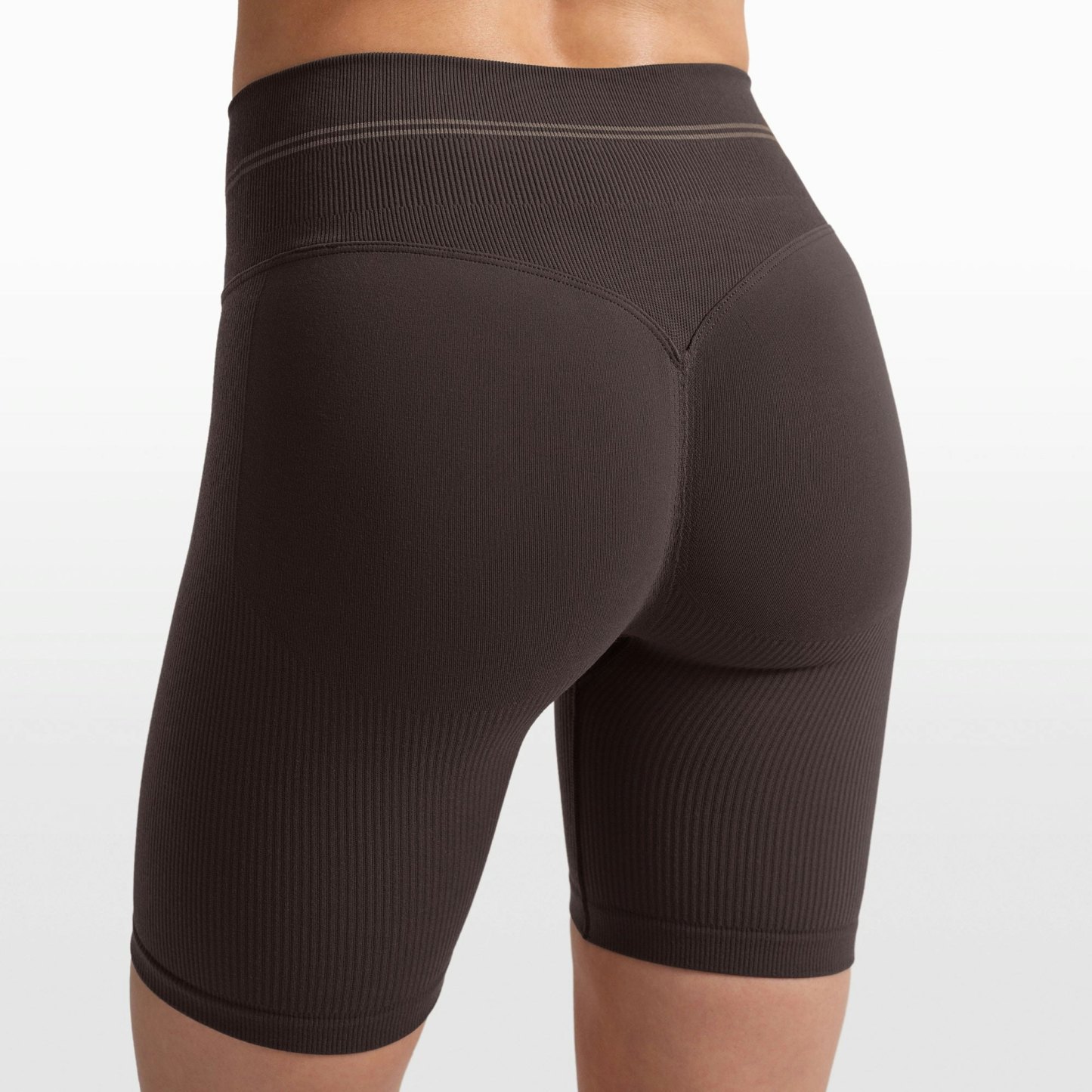 NikeSKIMS RIBBED SEAMLESS 5" BIKER SHORT - PHOENIX - image 9